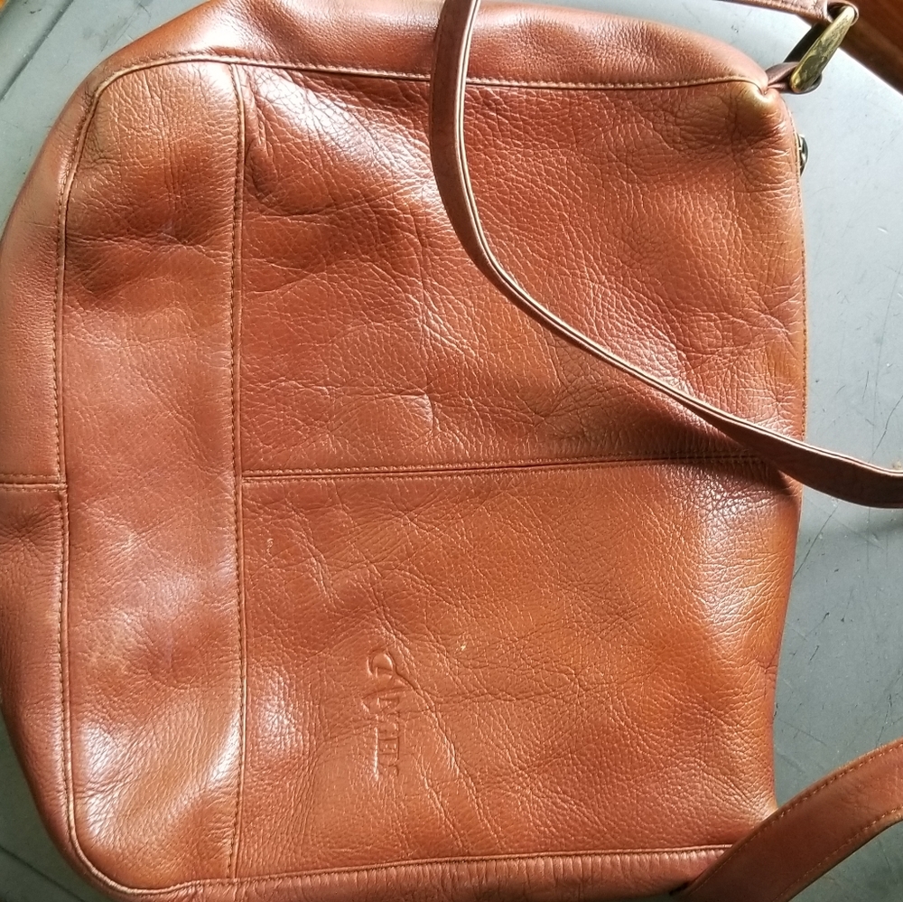 Angel's crossbody purse
